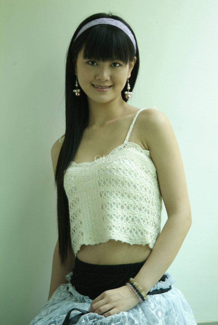 crochet clothing 15707010-01