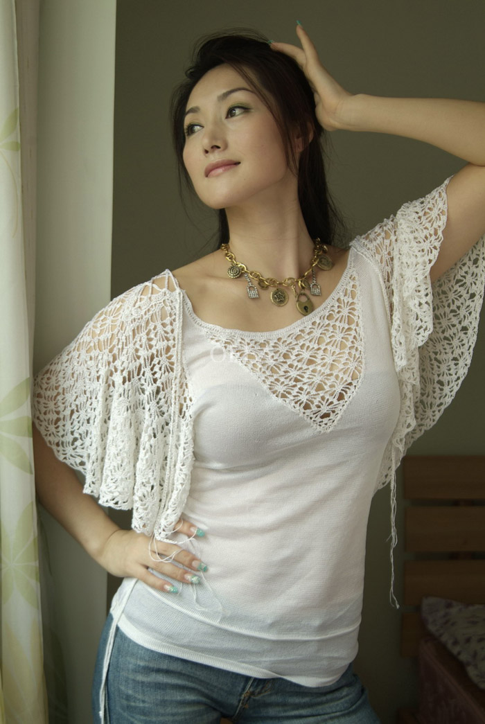 crochet clothing 15807012-01