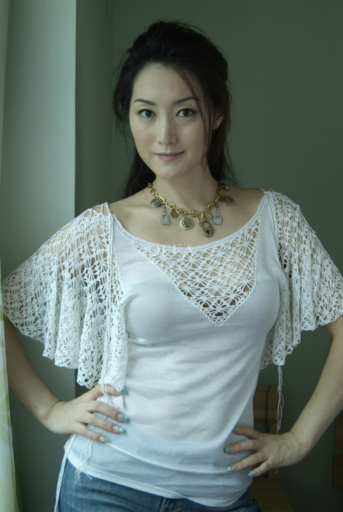 crochet clothing 15807012